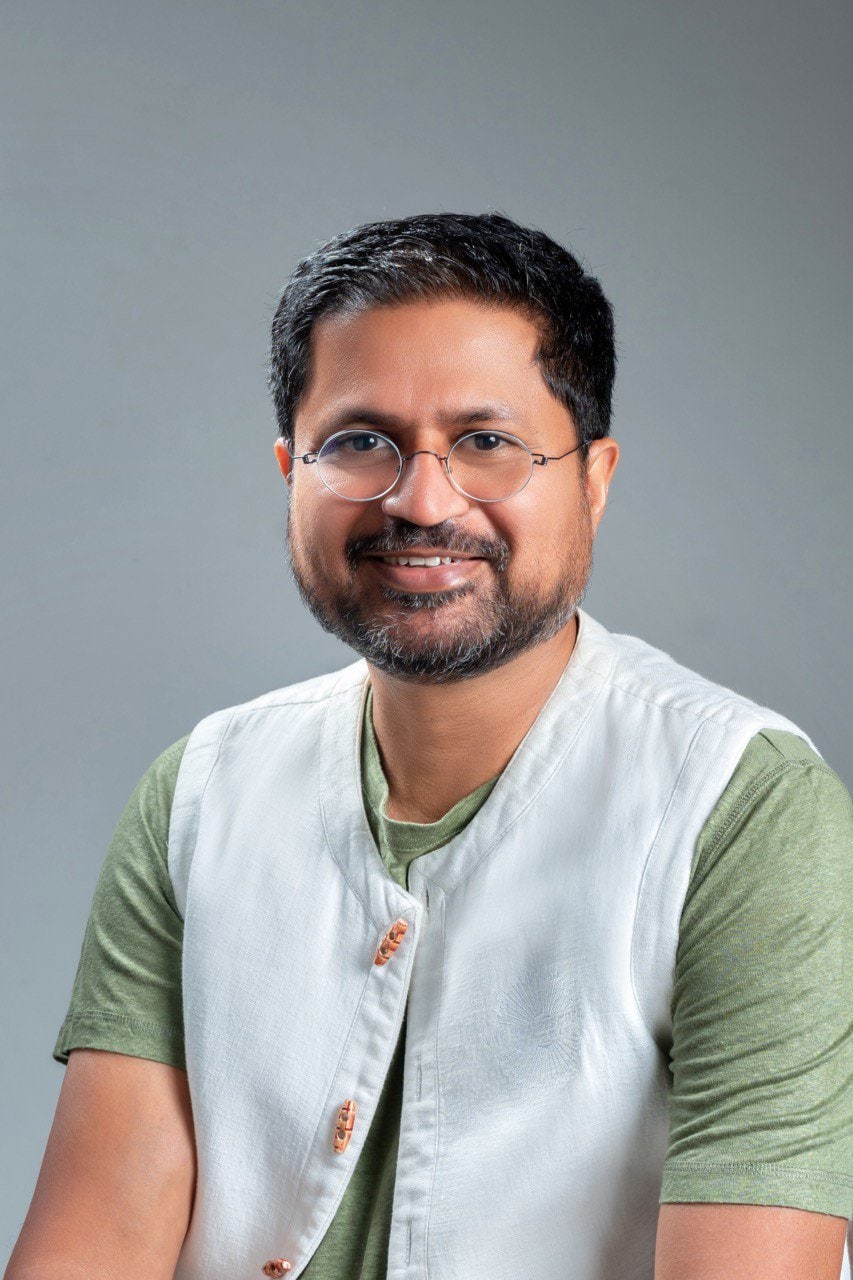 Dr Hafeel - our qualified healthcare team at Healers Clinic Dubai