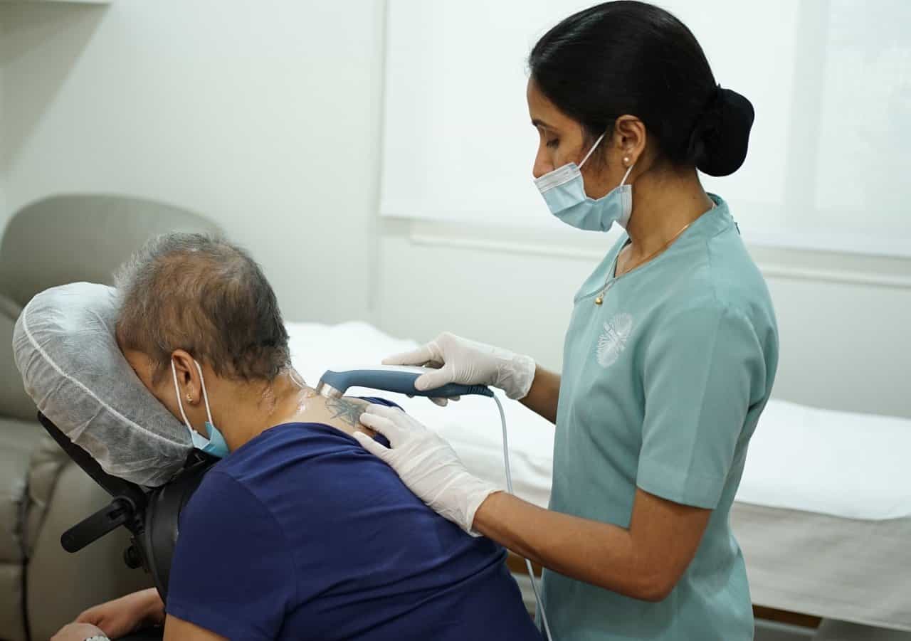 Integrative Physiotherapy Treatment - integrative healthcare treatment at Healers Clinic Dubai