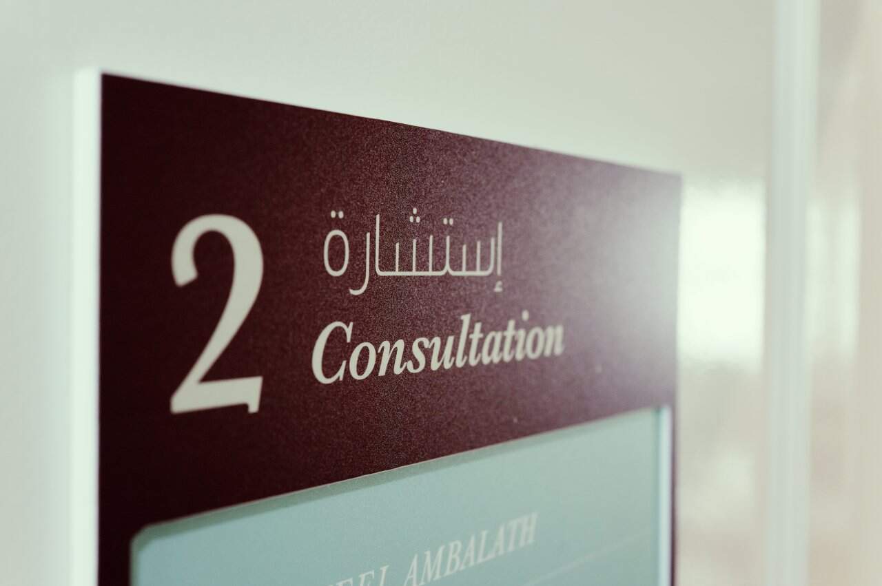 Doctors collaborative consultation for lab results