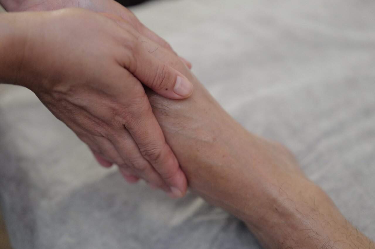 Physiotherapy Patient Examination - integrative healthcare treatment at Healers Clinic Dubai